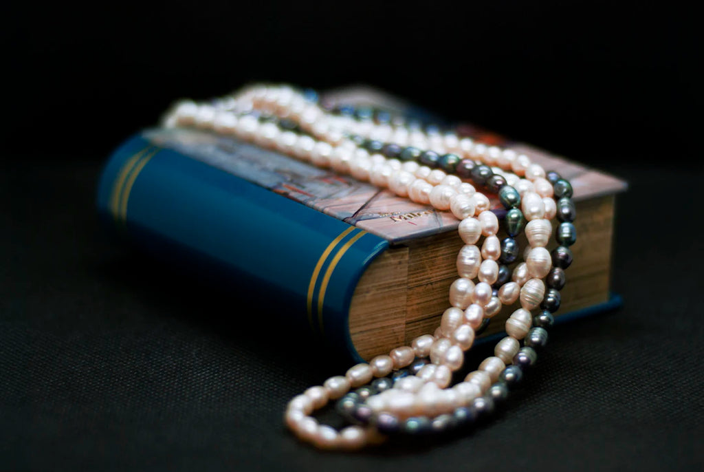 Understanding the Cost Factors of Tahitian Pearls
