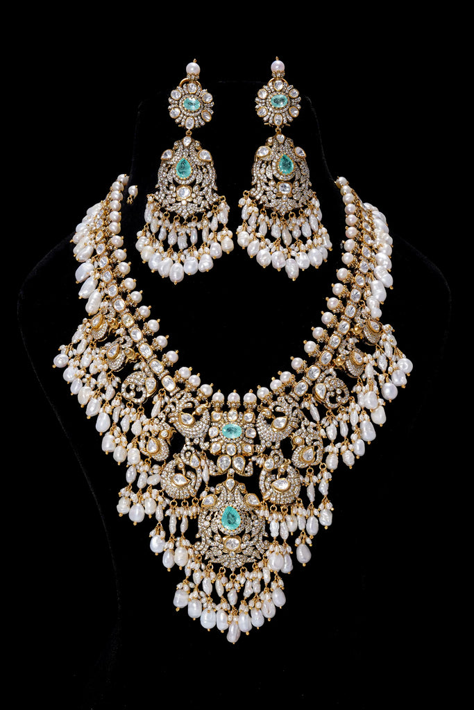 Beautiful Tahitian Pearl Necklaces with Luxurious Luster