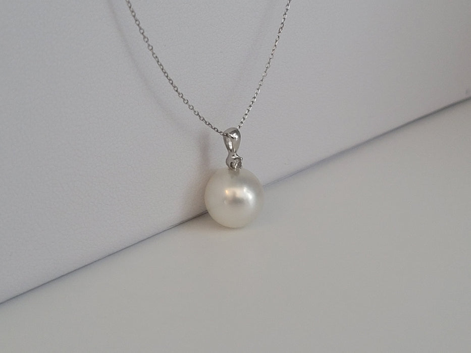 A  South Sea Pearl AAA  Quality, Diamond, White Gold 18K |  The South Sea Pearl |  The South Sea Pearl