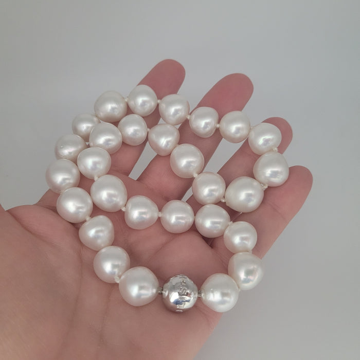 South Sea Pearls 13-15 mm Very High Luster 18K Gold Clasp