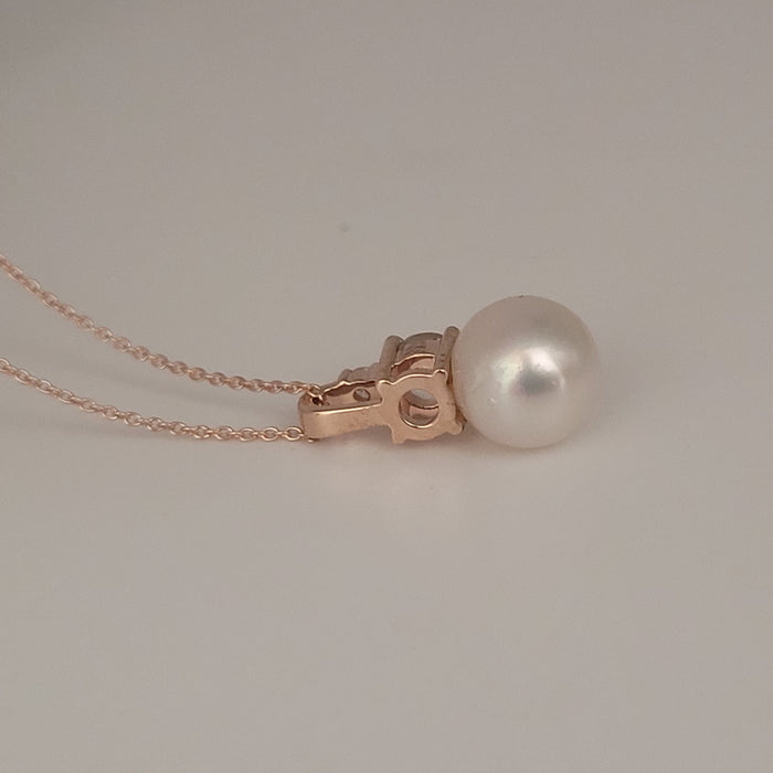 Akoya Cultured Pearl, Diamond, Green Amethyst, 18K Rose Gold necklace