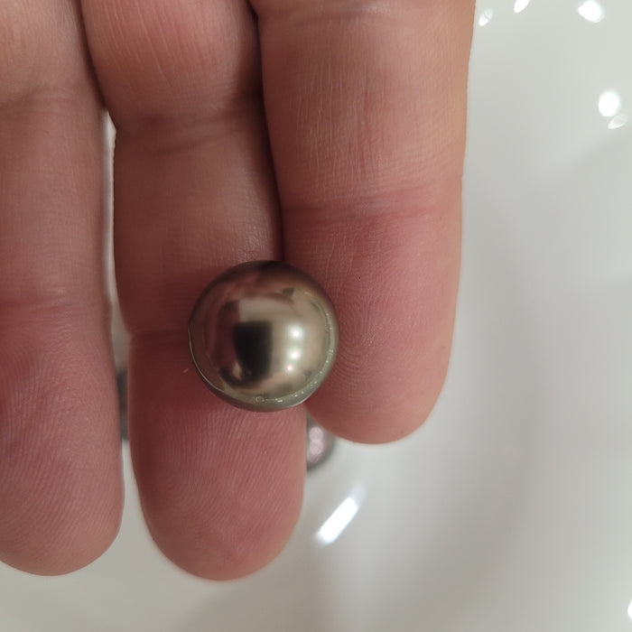 Tahiti Loose Pearls 13 mm Dark Copper Color and Very High Luster