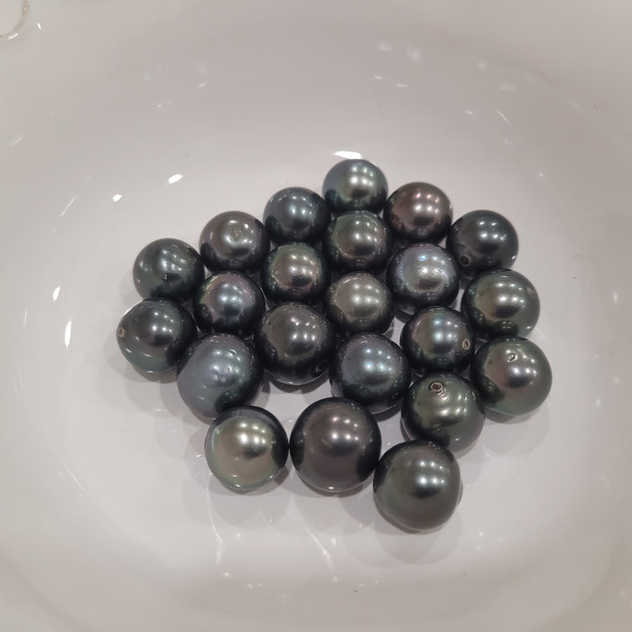 Tahiti Loose Pearls 11-12 mm Dark Color and Very High Luster