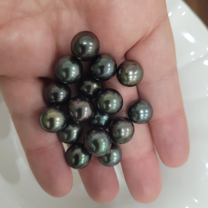 Tahiti Pearls 11 mm Round Dark Multicolor & Very High Luster