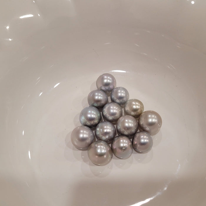 Tahiti Pearls 10-11 mm Silver Color & High Luster