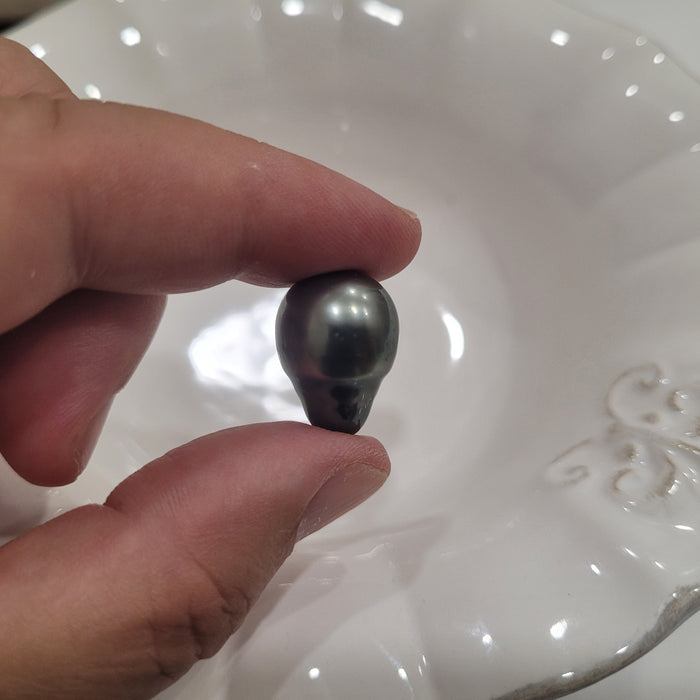Tahiti Pearl 21 x 15 mm  Drop Shape AAA