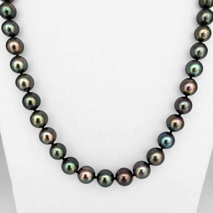 Tahitiparel ketting, 8–9 mm, groen, hoge glans, in 18-karaats goud