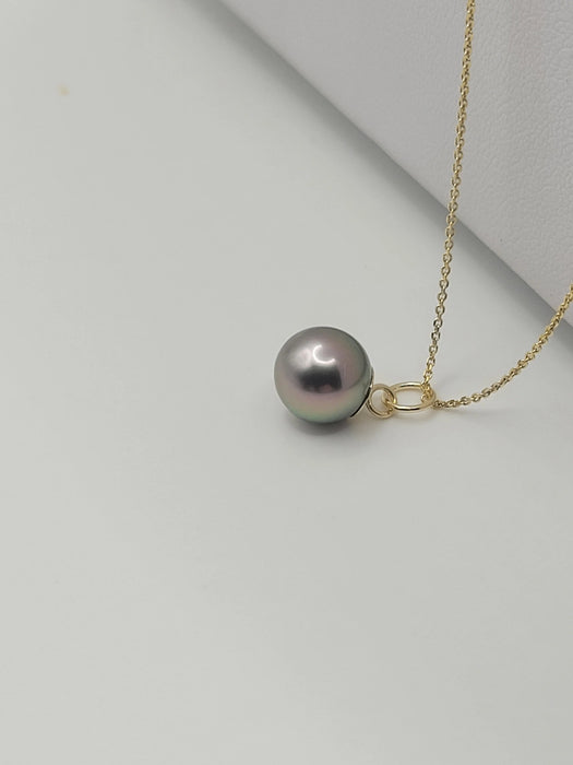 Pendant of a Tahiti Pearl AAA 9 mm Round dark Color 18K Gold | The South Sea Pearl |  The South Sea Pearl