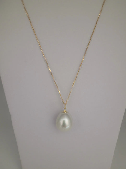 South Sea Pearl Tear-Drop 17 x 15 mm with High Luster | The South Sea Pearl |  The South Sea Pearl
