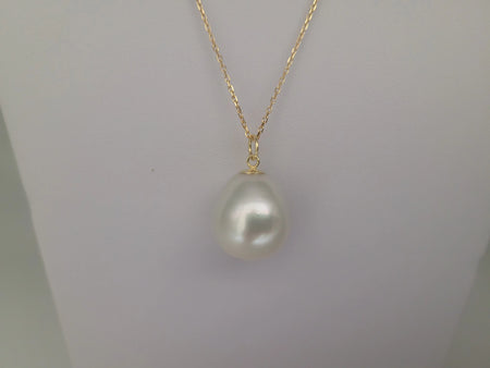 South Sea Pearl Tear-Drop 17 x 15 mm with High Luster | The South Sea Pearl |  The South Sea Pearl