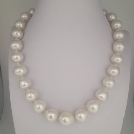 South Sea Pearls 13-15 mm Very High Luster 18K Gold Clasp | The South Sea Pearl |  The South Sea Pearl