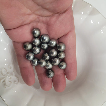 Tahiti Loose Pearls 10-11 mm Dark Silver Color Very High Luster |  The South Sea Pearl |  The South Sea Pearl