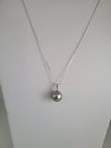 Tahiti Pearl 9-10 mm  Pendant Necklace with Diamond and 18k White Gold |  The South Sea Pearl |  The South Sea Pearl