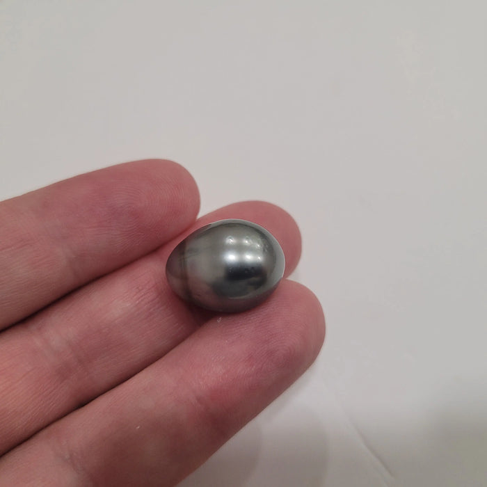 Tahiti Pearl Tear- Drop shape 18 x 14 mm AAA | The South Sea Pearl |  The South Sea Pearl