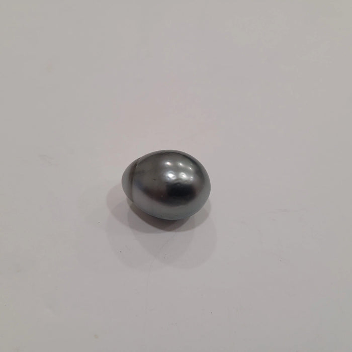 Tahiti Pearl Tear- Drop shape 18 x 14 mm AAA | The South Sea Pearl |  The South Sea Pearl