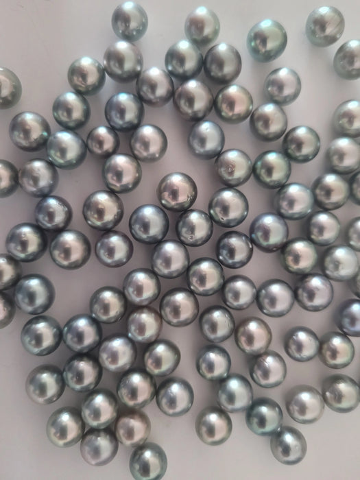 Tahiti Pearls Loose AAA 10 mm Round and Semiround with High Luster | The South Sea Pearl |  The South Sea Pearl