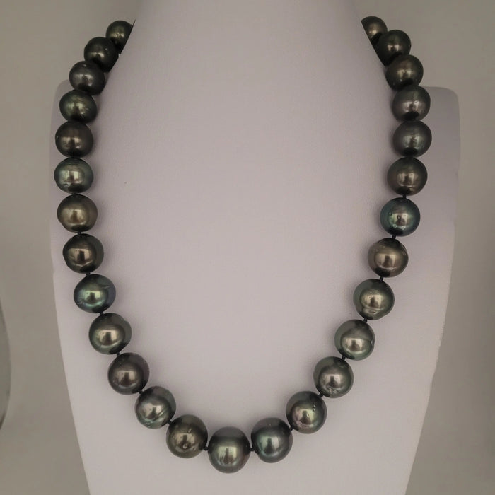 Tahiti Pearls Necklace 12-13 mm Excellent Luster 18K Gold Clasp |  The South Sea Pearl |  The South Sea Pearl
