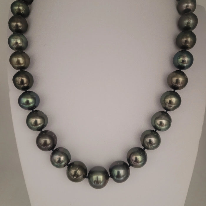 Tahiti Pearls Necklace 12-13 mm Excellent Luster 18K Gold Clasp |  The South Sea Pearl |  The South Sea Pearl