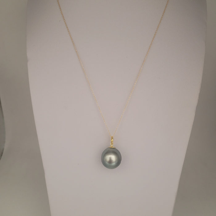 Tahiti Pearl 10 mm Pendant Necklace Yellow Gold