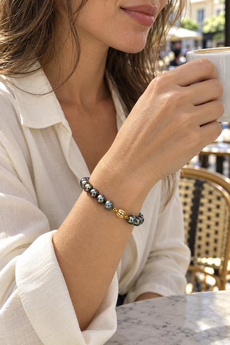 Tahitiparel armband, 8–9 mm, natuurlijke kleur, glans, in 18-karaats goud