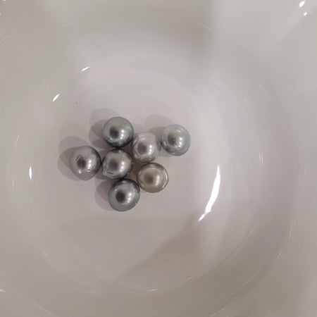 Tear-Drop Shape Tahiti Pearls 11x13 mm Light Silver Color |  The South Sea Pearl |  The South Sea Pearl