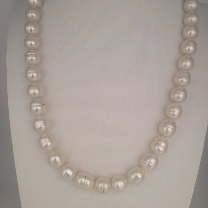 White South Sea Pearl 10-11  mm Baroque Shape 18K Gold Clasp | The South Sea Pearl |  The South Sea Pearl