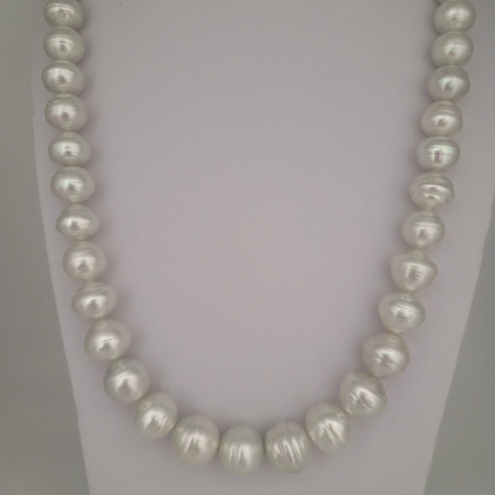 White South Sea Pearls 10-13 mm Very High Luster 18K Gold Clasp | The South Sea Pearl |  The South Sea Pearl