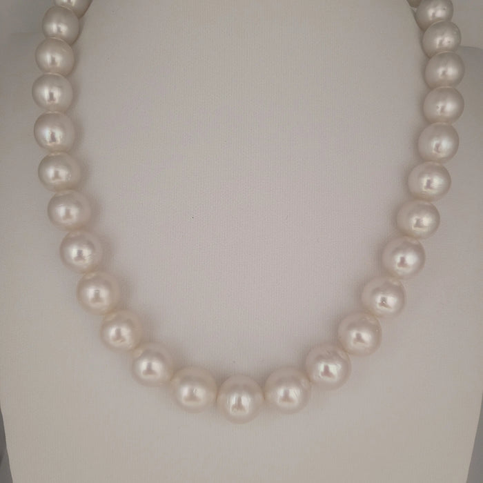 White South Sea Pearls 11-13 mm Very High Luster 18K Gold Clasp | The South Sea Pearl |  The South Sea Pearl
