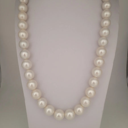 White South Sea Pearls Round 11-13 mm High Luster 18K Gold Clasp | The South Sea Pearl |  The South Sea Pearl