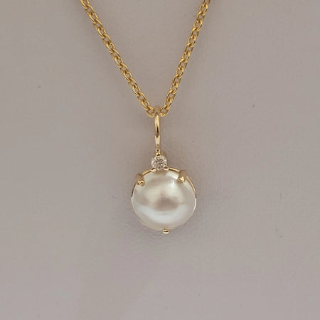 Yellow Gold 18K Diamond and Australian Mabe Pearl Pendant Necklace | The South Sea Pearl |  The South Sea Pearl
