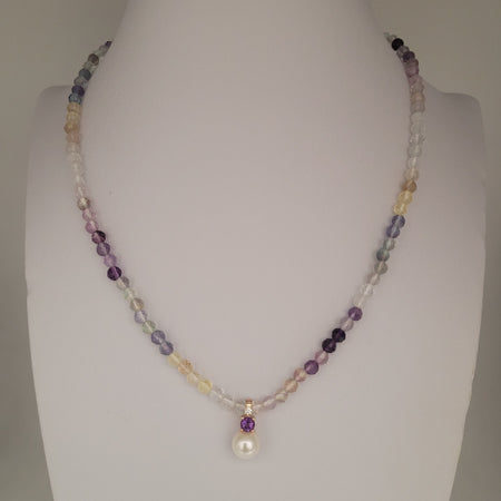 Collar Fluorita, Perla Cultivada, Amatista y Diamante, Oro 18K - MIMUKA