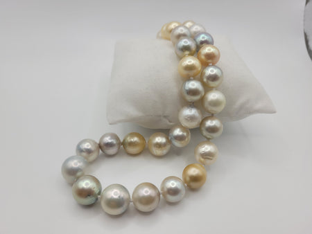 South Sea Pearls 10-13 mm 18 Karat Gold Clasp - Only at  The South Sea Pearl