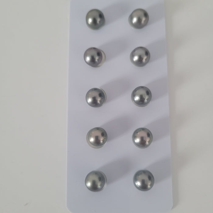 Tahiti Pearls Pairs 9 mm Dark Color |  The South Sea Pearl |  The South Sea Pearl