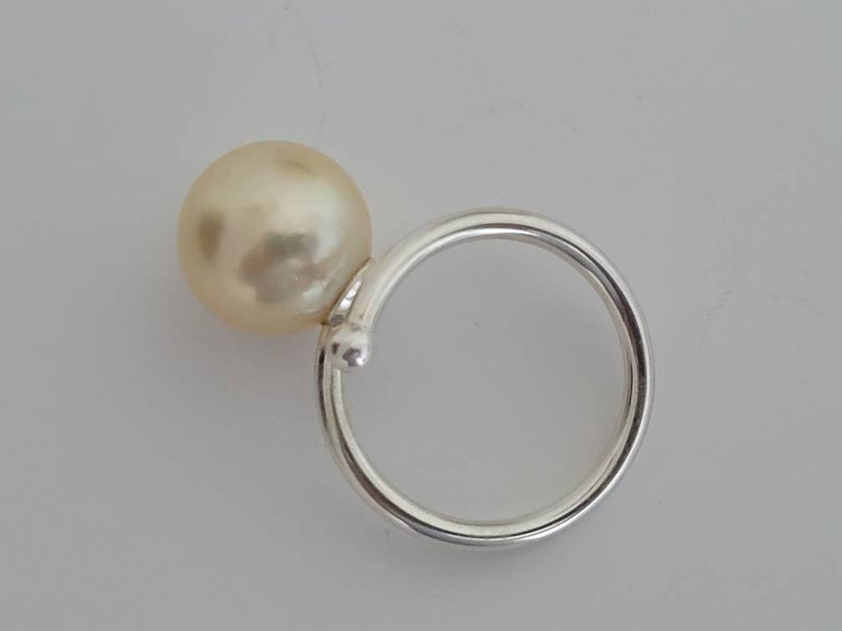 Deep Golden South Sea Pearl Ring, 10 mm, Natural Color & Luster The South Sea Pearl