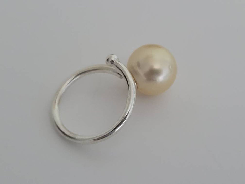 Deep Golden South Sea Pearl Ring, 10 mm, Natural Color & Luster The South Sea Pearl