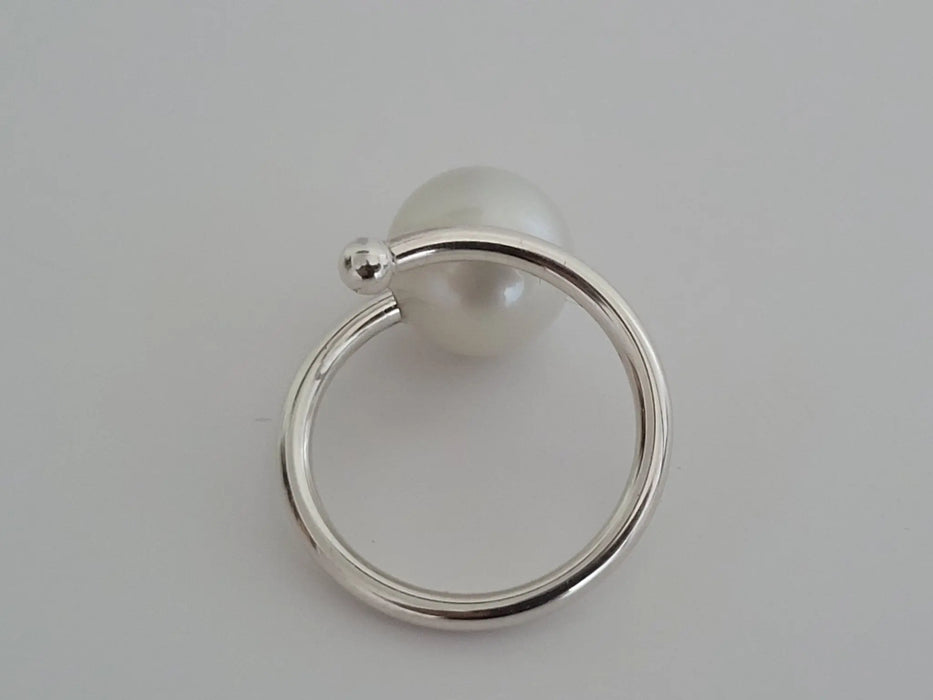 South Sea Pearl Ring White Color Round 9 mm - Only at  The South Sea Pearl