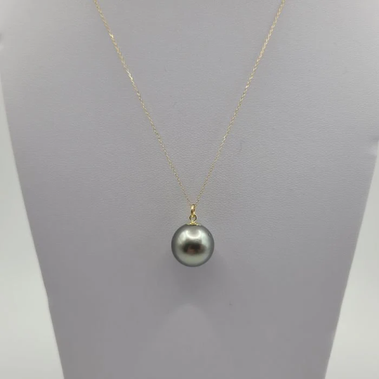 Tahitian Pearl Pendant Large 13.75 mm Round AAA Quality 18K Solid Gold -  The South Sea Pearl