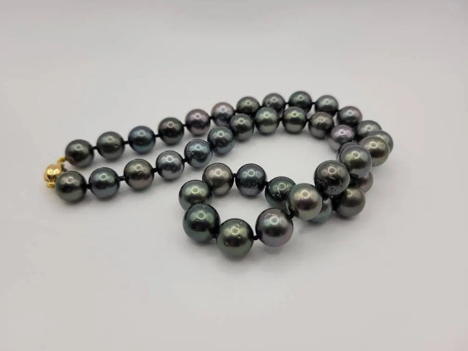 Tahitian Pearl Necklace 10-11 mm Round Natural Color, 18 Karat Solid Gold Clasp - Only at  The South Sea Pearl