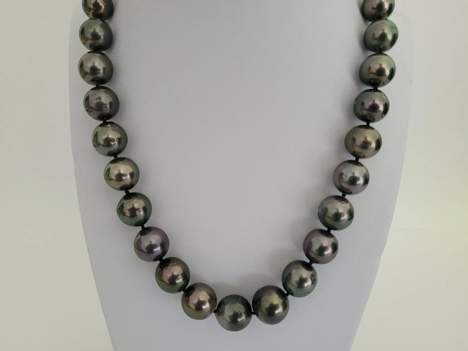 Tahiti Pearls 12-15 mm Natural Dark Color and High Luster - Only at  The South Sea Pearl