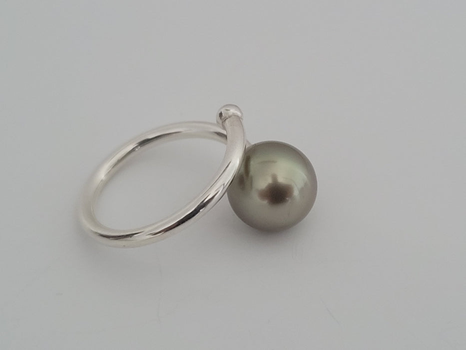 Tahiti Pearl Ring 10 mm Round Natural Color AAA Quality | The South Sea Pearl |  The South Sea Pearl