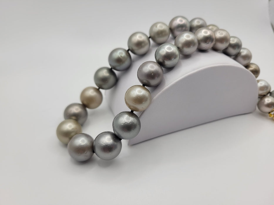 Tahiti Pearls 12-14 mm Fancy Color, 18 Karat Gold Clasp - The South Sea Pearl