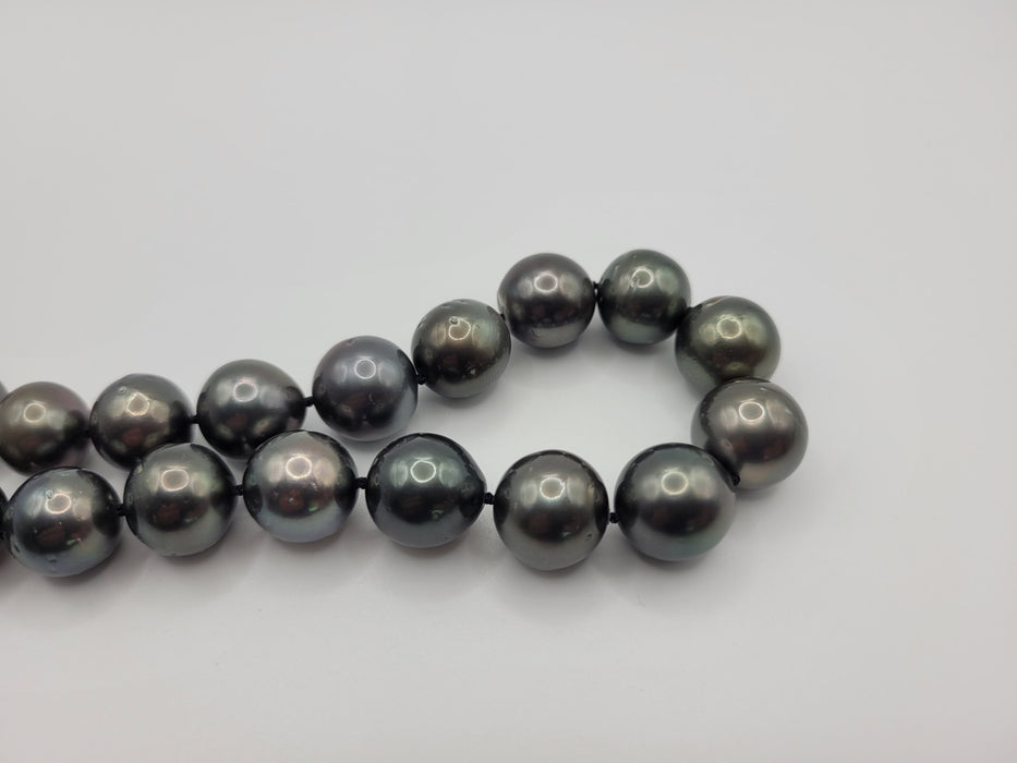 Tahiti Pearls 12-15 mm Natural Dark Color and High Luster - Only at  The South Sea Pearl