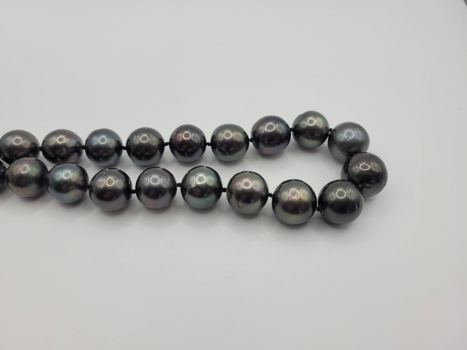 Tahiti Pearls 12-15 mm Natural Dark Color and High Luster - Only at  The South Sea Pearl