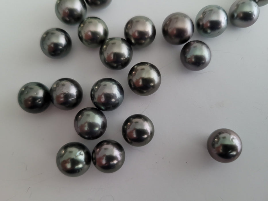 Tahiti Pearls 9 mm Round, High Luster. Wholesale Lot 20 pcs - Only at  The South Sea Pearl